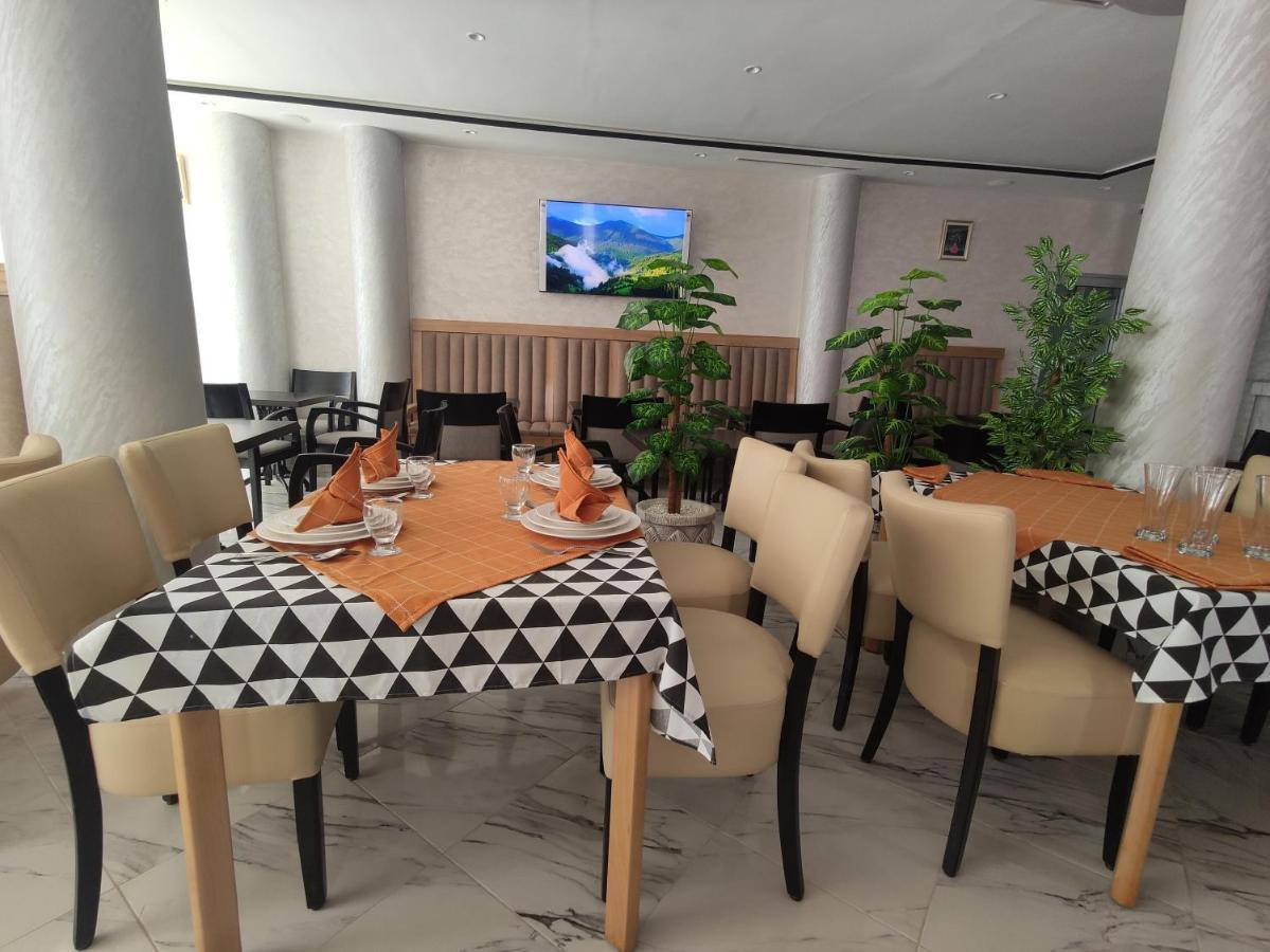 Hotel Castiya 음디크 외부 사진
