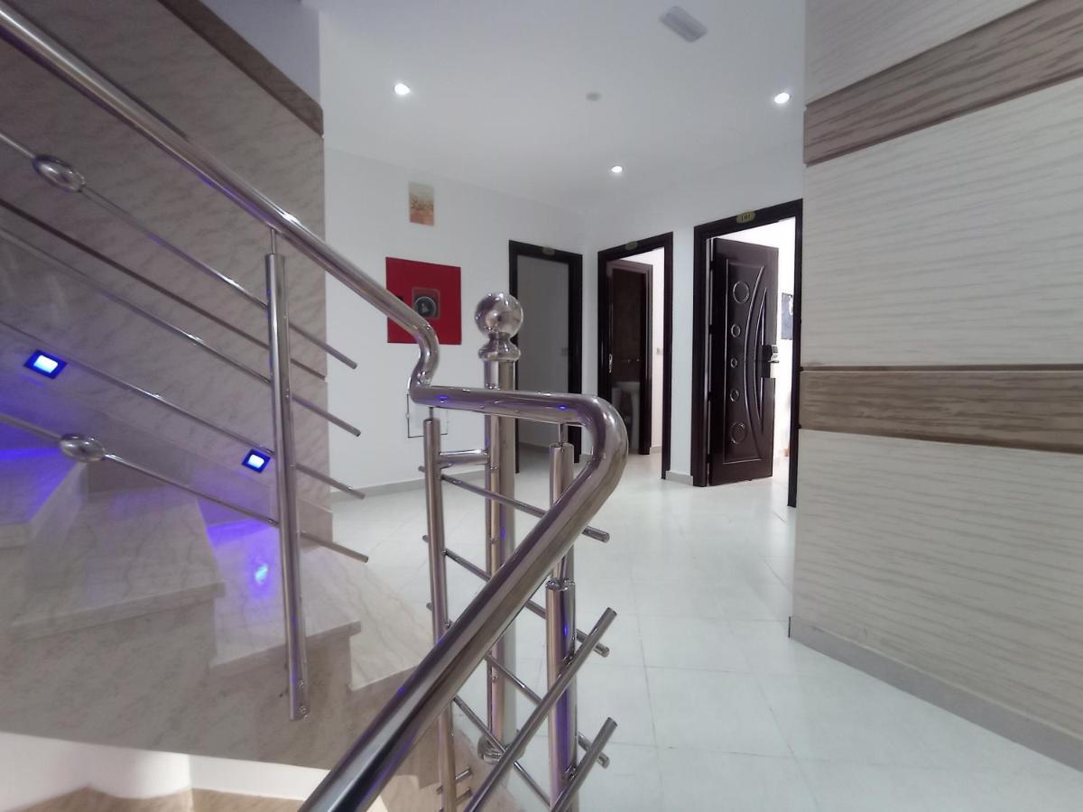 Hotel Castiya 음디크 외부 사진